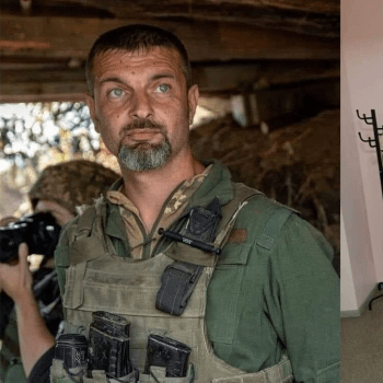 Ukrajinský obránce Mychajl Djanov před a po ruském zajetí.