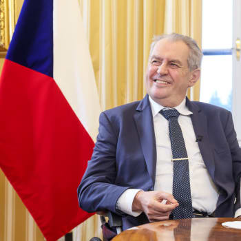 Miloš Zeman v Partii Terezie Tománkové na zámku v Lánech