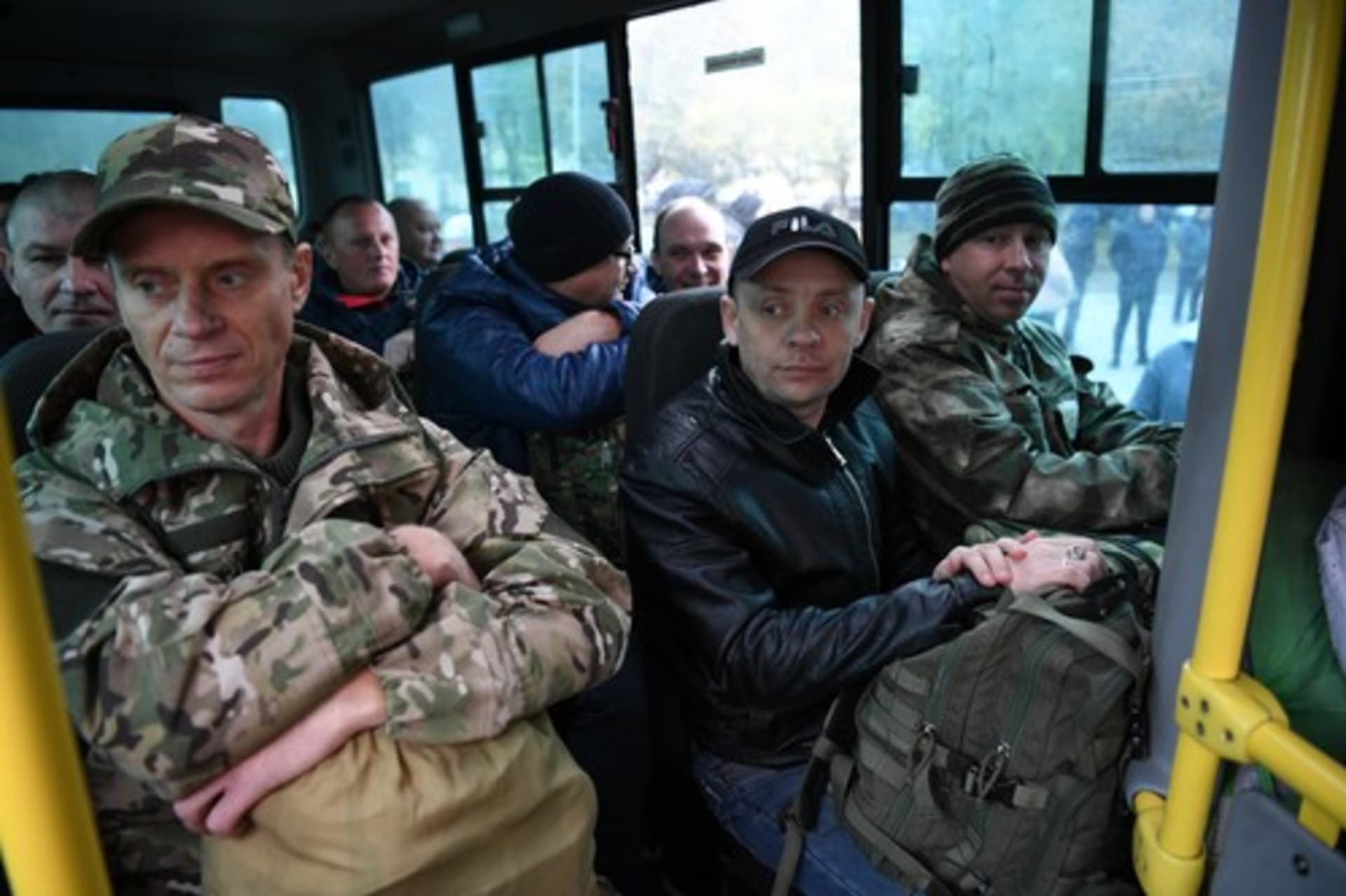 Ruská mobilizace se měla oficiálně dotknout mužů, kteří jsou členy záloh nebo mají vojenskou zkušenost.