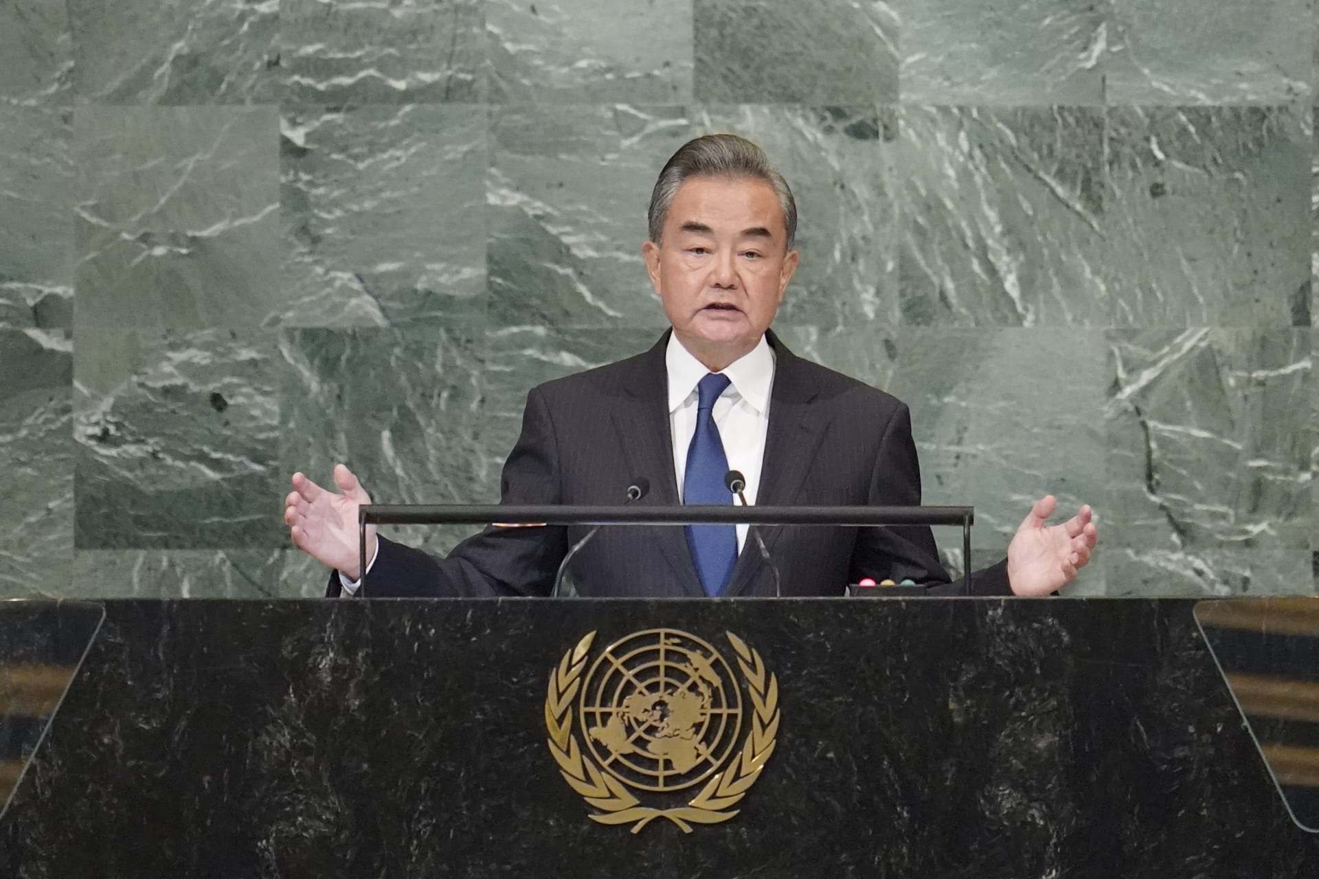 Čínský ministr zahraničí Wang I během Valného shromáždění OSN