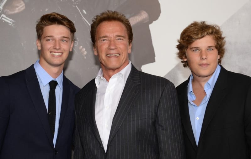 Arnold Schwarzenegger je na syny hrdý. 