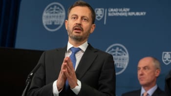 Tvrdá slova slovenského premiéra k hraničním kontrolám: Česko selhalo, takto se to nedělá