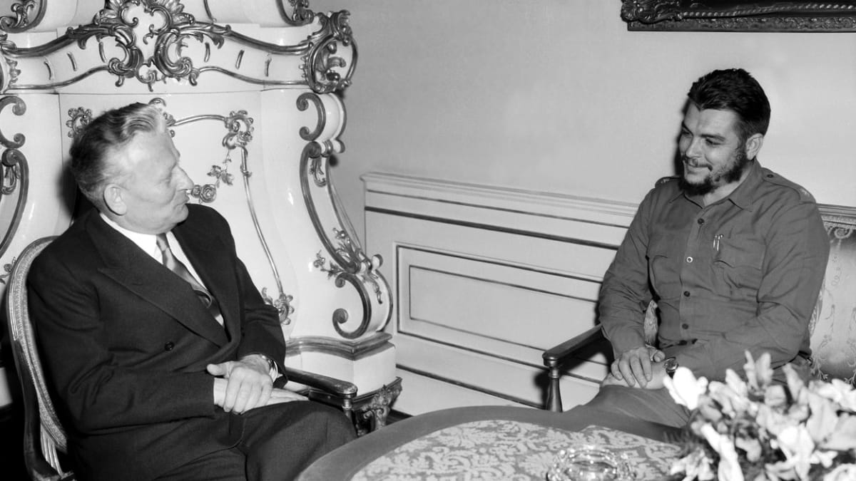 Antonín Novotný a Che Guevara na Pražském hradě v roce 1960