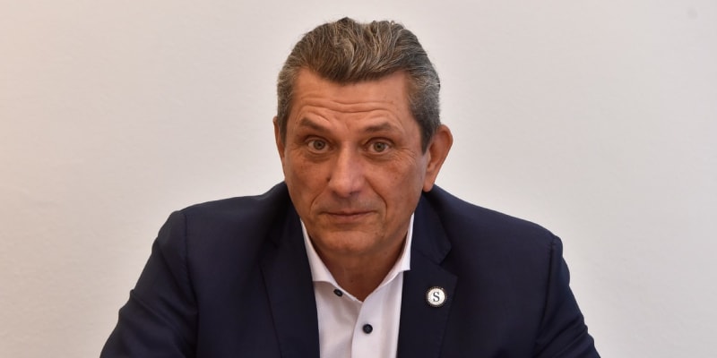 Zdeněk Nytra (ODS) byl zvolen senátorem v obvodu Ostrava-město, kde získal 51,53 procent hlasů.