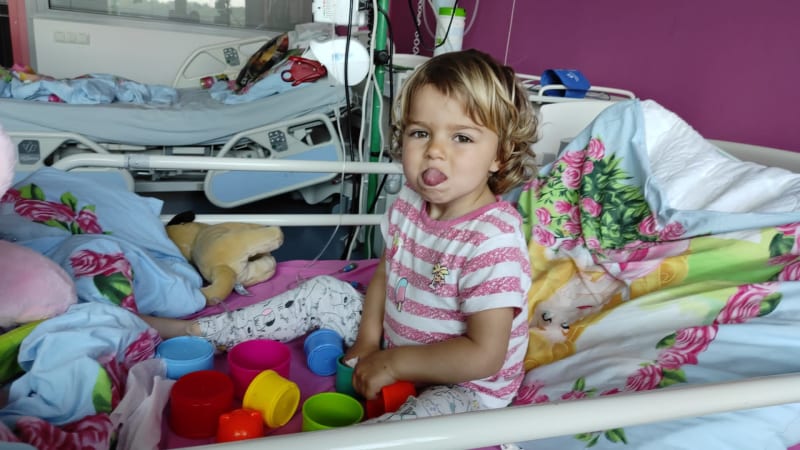 Teprve 2,5letá Terezka trpí akutní lymfoblastickou leukémií.