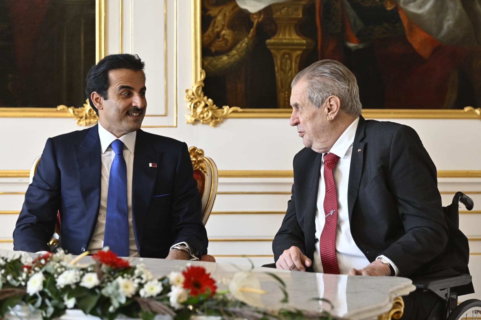 Katarský emír Tamim bin Hamad Sání na návštěvě u prezidenta Miloše Zemana
