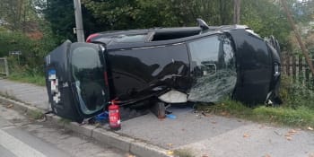 Další děsivá nehoda na Slovensku: Opilý řidič sjel na chodník. Smetl maminku s dětmi