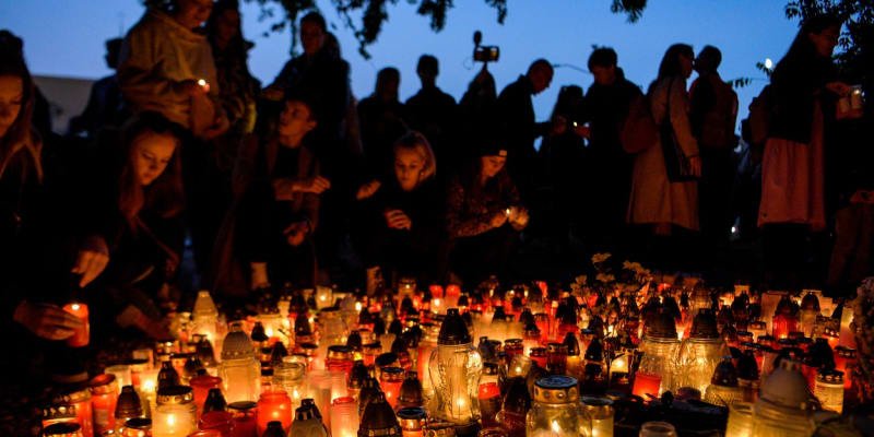 Bratislava se rozloučila s oběťmi tragické nehody. 