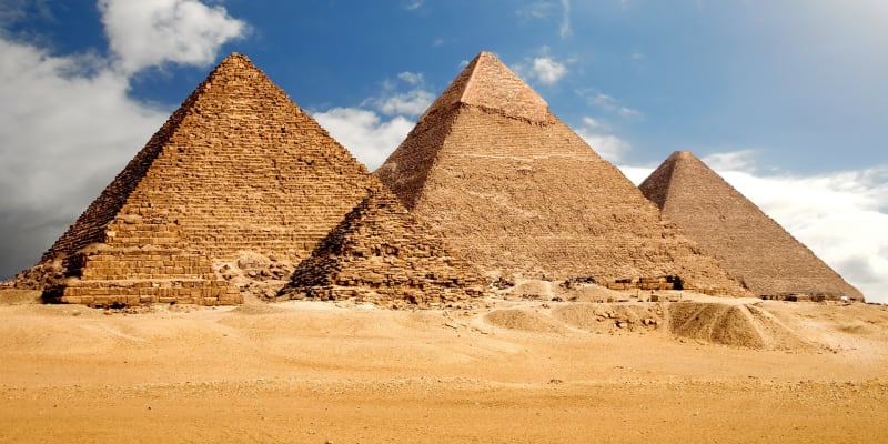 Největší pyramidu v Egyptě nenajdete