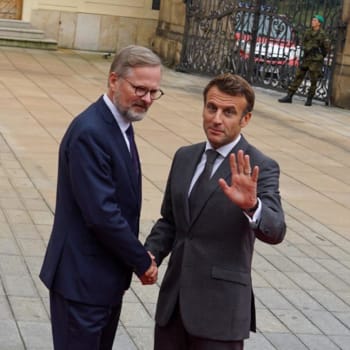 Na Hrad dorazil i francouzský prezident Emmanuel Macron.