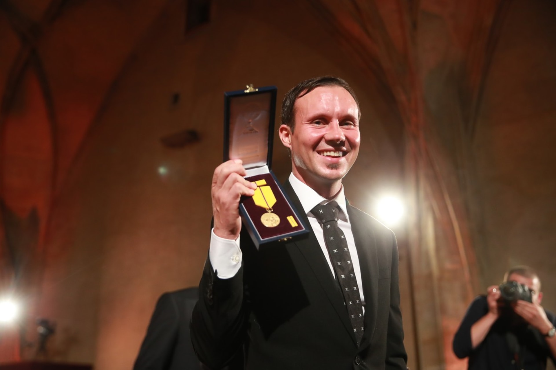 Nejlepší český freestyle motokrosař Libor Podmol získal v roce 2019 státní vyznamenání. 