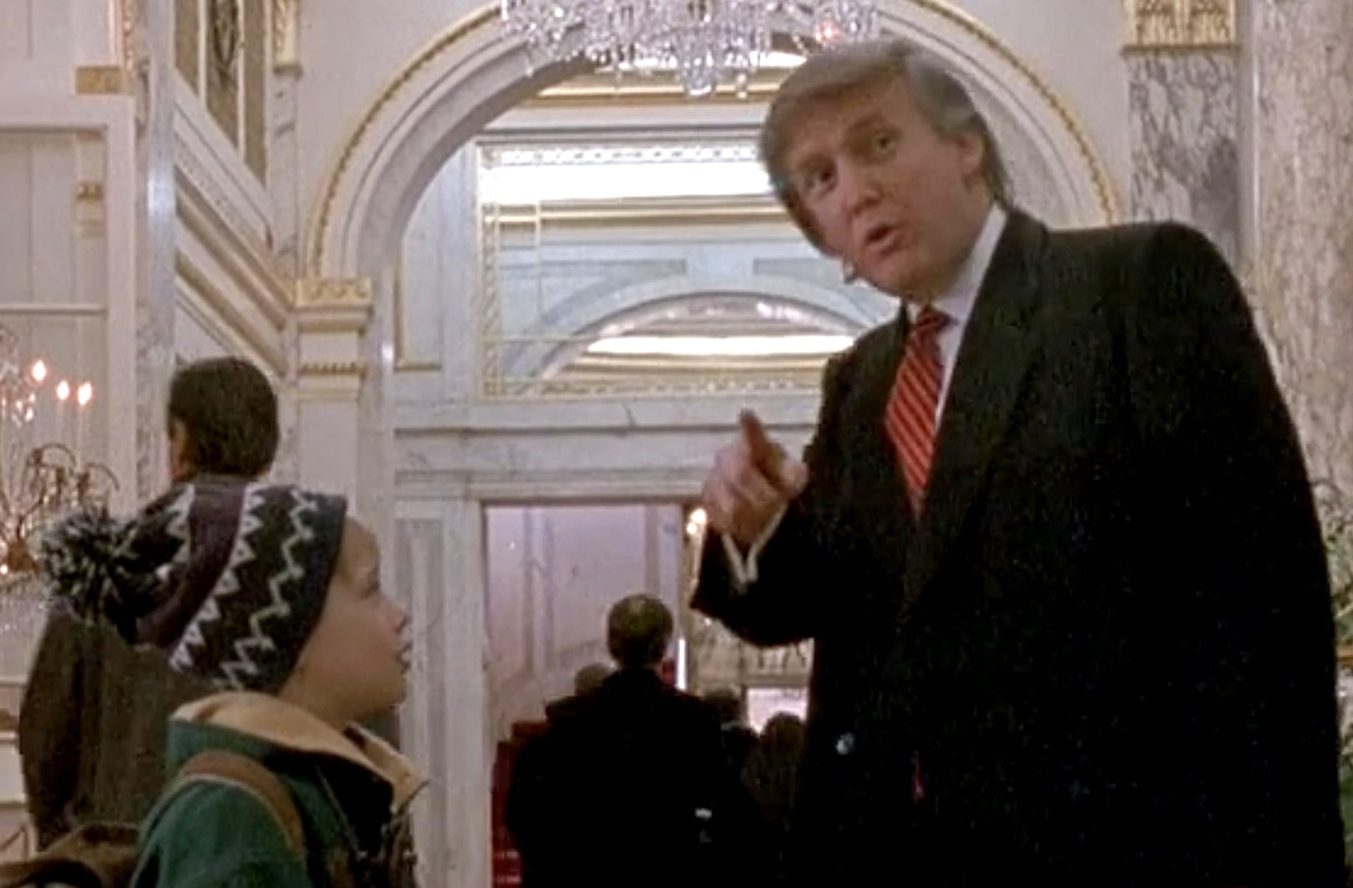Donald Trump a jeho cameo ve filmu Sám doma 2: Ztracen v New Yorku.