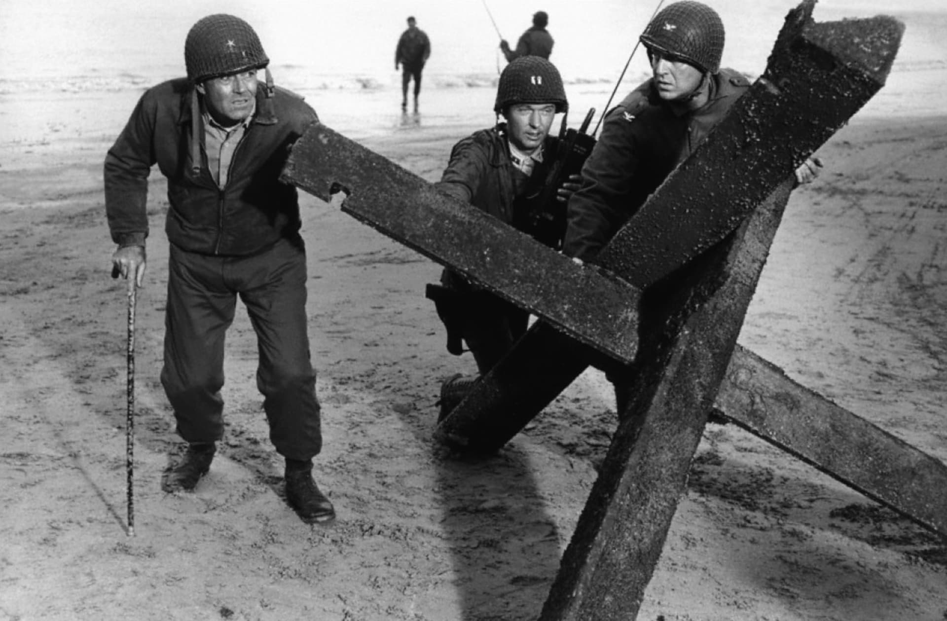 Mezi nejlepší filmy zachycující vylodění v Normandii patří Nejdelší den z roku 1962.