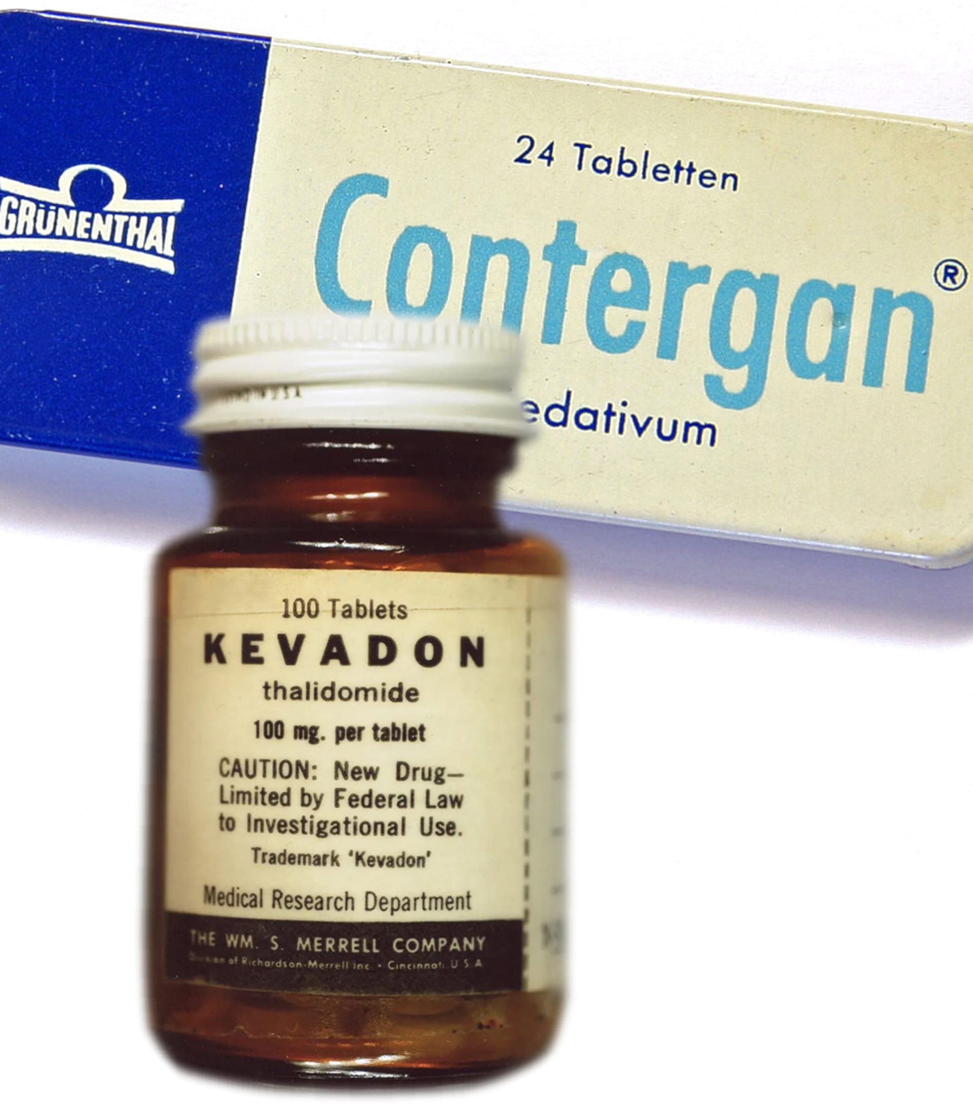 Contergan, který měl proniknout do USA coby Kevadon, může do jisté míry za to, že oficiální místa se staví rezervovaně k běžnému používání Ivermektinu při léčbě covidu-19.