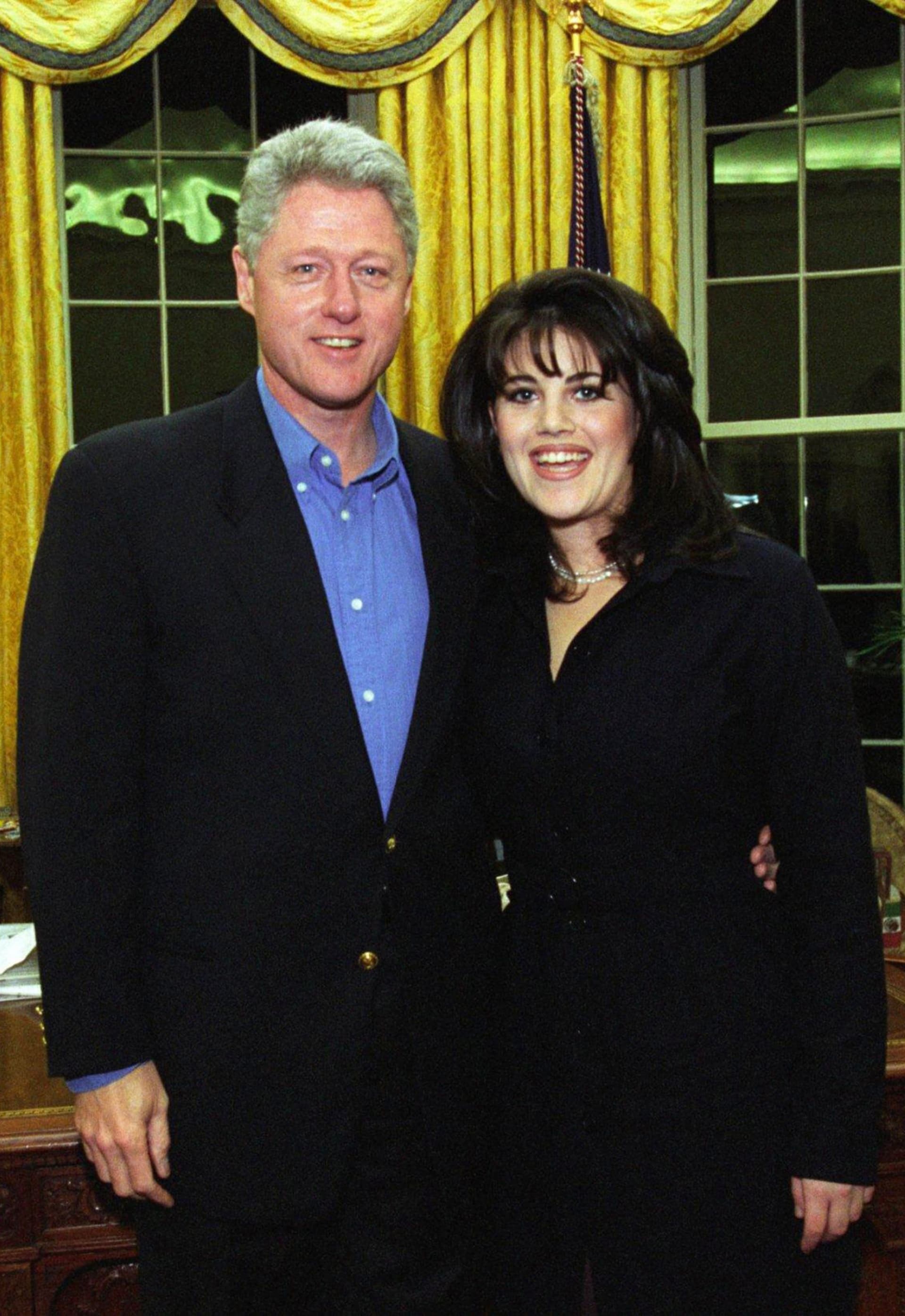 Monica Lewinsky vypověděla, že toužila po vaginálním styku, prezident však pokaždé odolal.