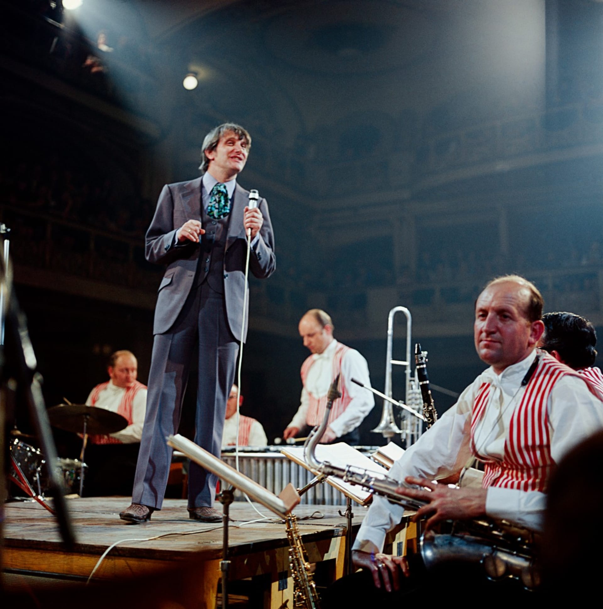 Evžen Jegorov doprovázel na saxofon i Jiřího Suchého.