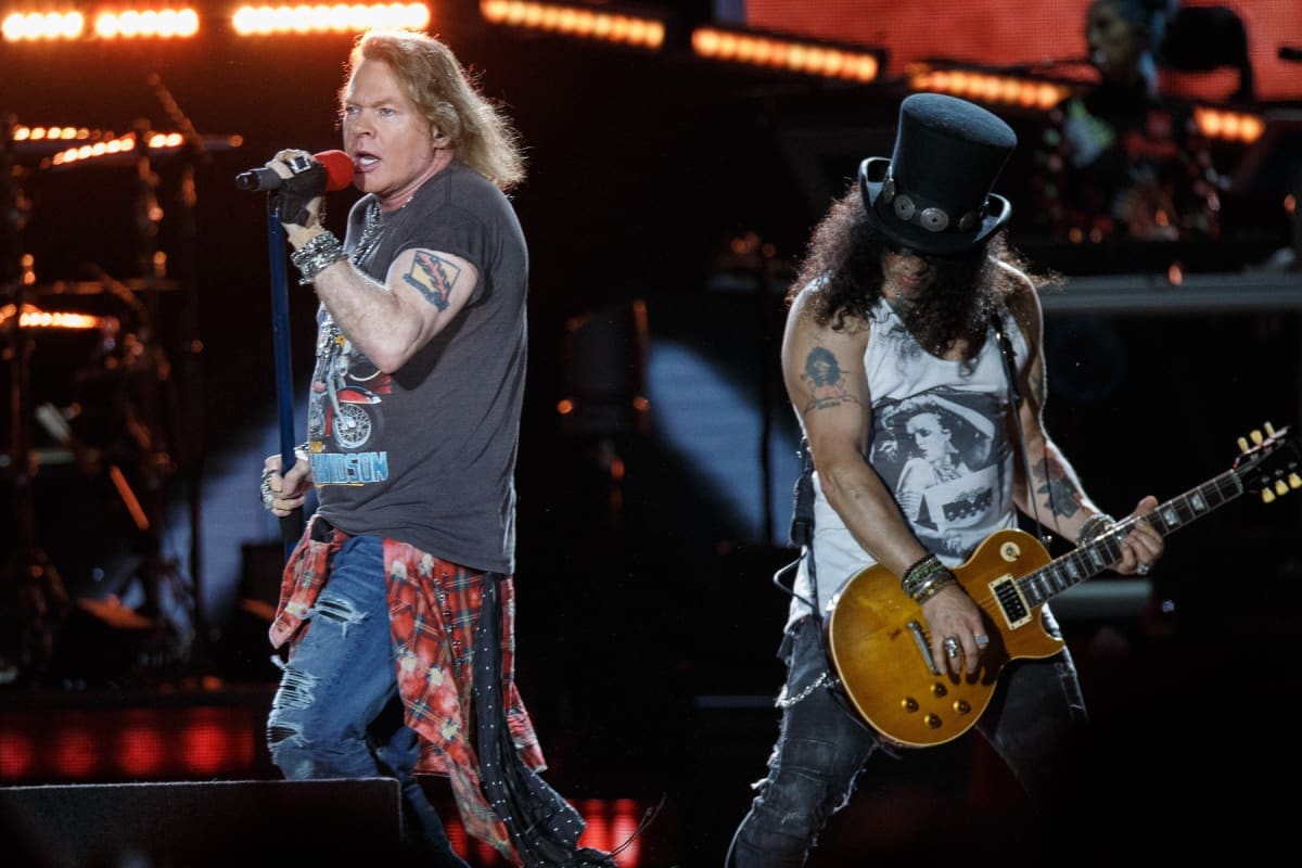 Loni absolvovali Guns N’Roses turné Not in This Lifetime Tour.