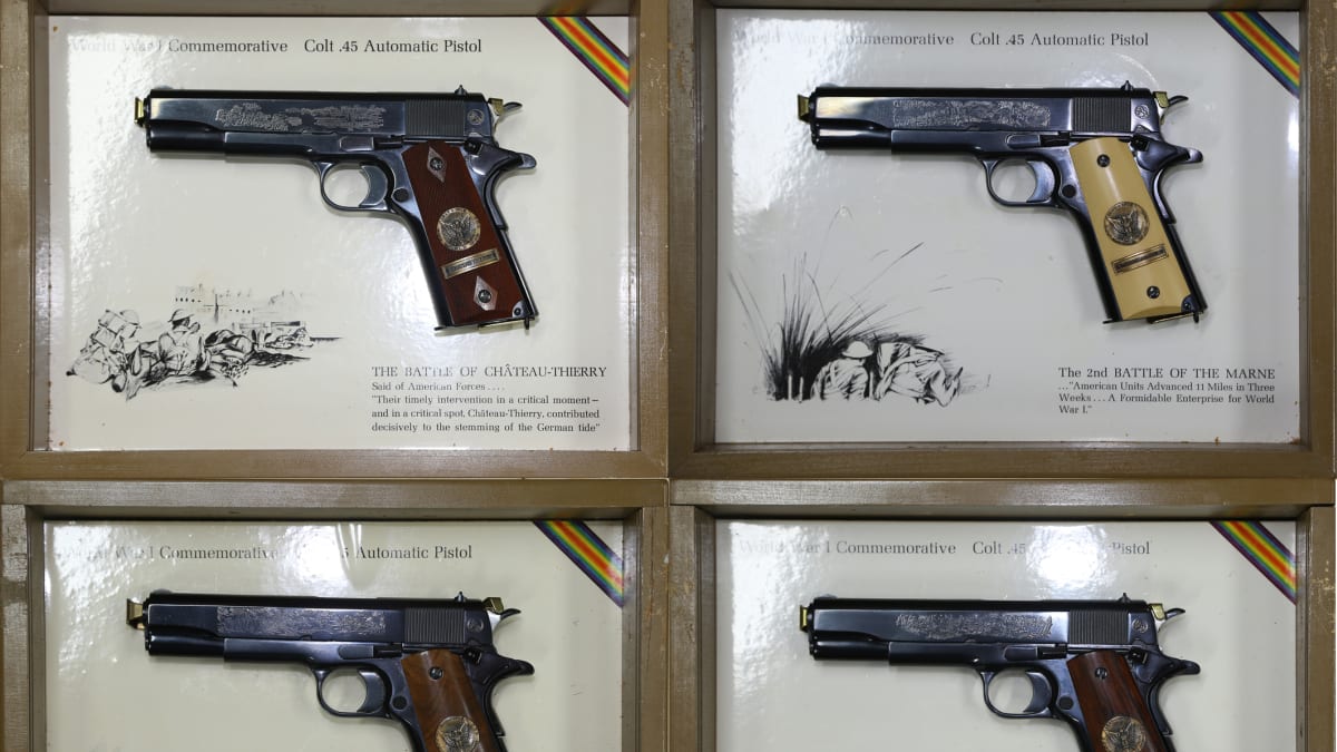 Colt 1911 A1, .45 ACP