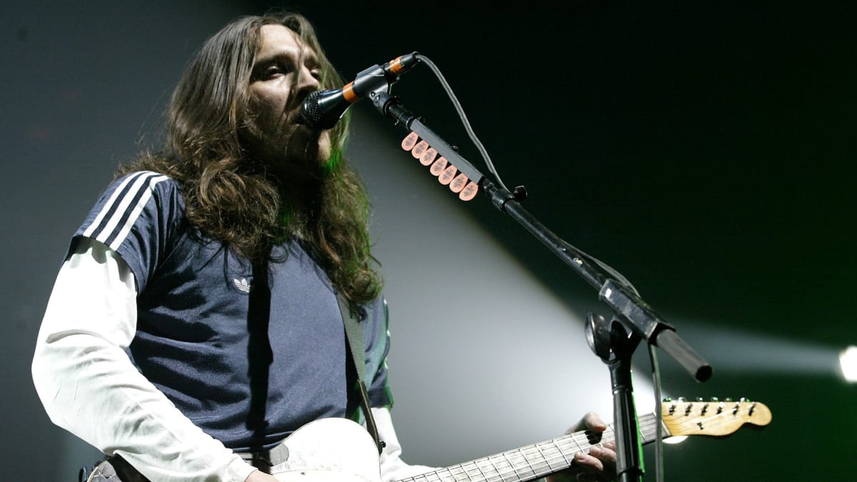 John Frusciante: Do stejné řeky třikrát vstoupíš...