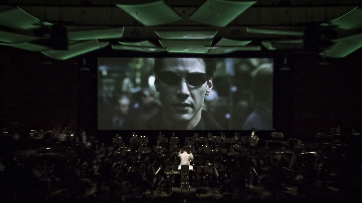 Praha oslaví 20. výročí kultovního Matrixu projekcí filmu s doprovodem orchestru