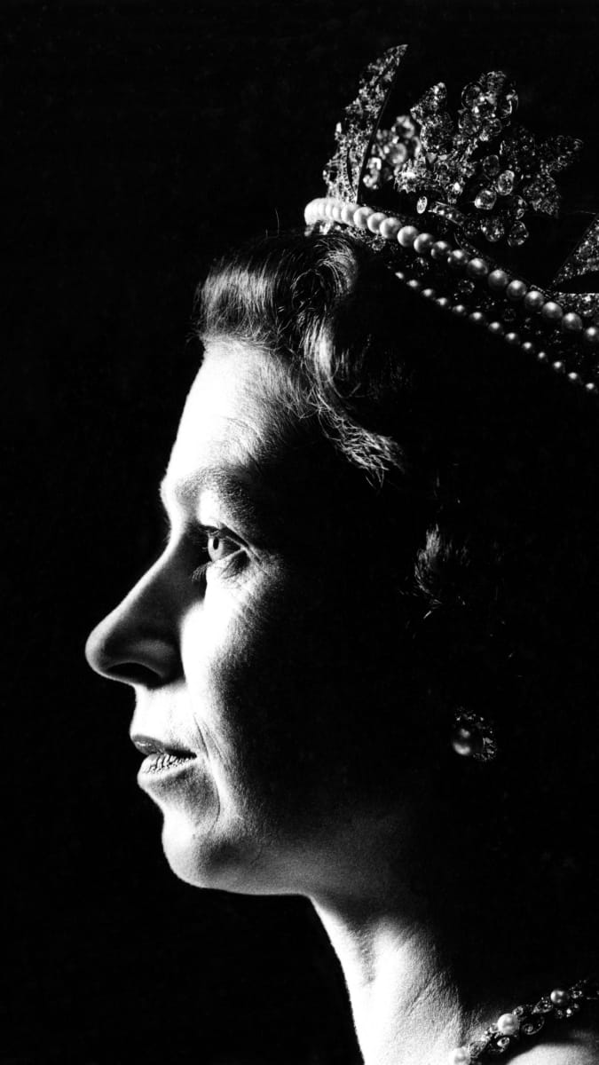 Alžběta II., větší část populace Velké Británie nepoznala v průběhu svého života jiného panovníka.
