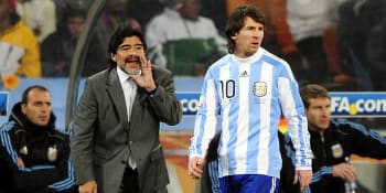 Český fanda Argentiny má na autě podobizny Messiho i Maradony. Hvězdy připomíná i jeho SPZ