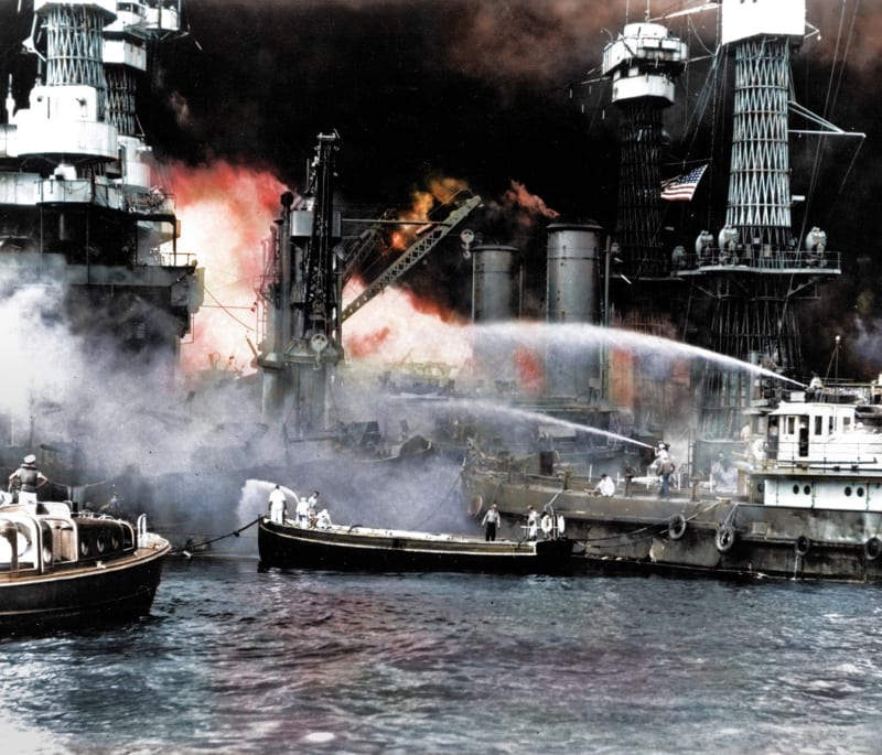 Německo vstoupilo den po japonském útoku na Pearl Harbor s USA do válečného stavu, vzápětí začaly německé ponorky útočit na americká plavidla všeho druhu.