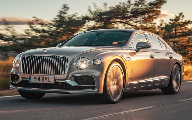 AUTO SNŮ: Bentley Flying Spur