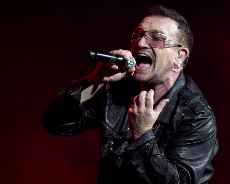 Bono z kapely UT