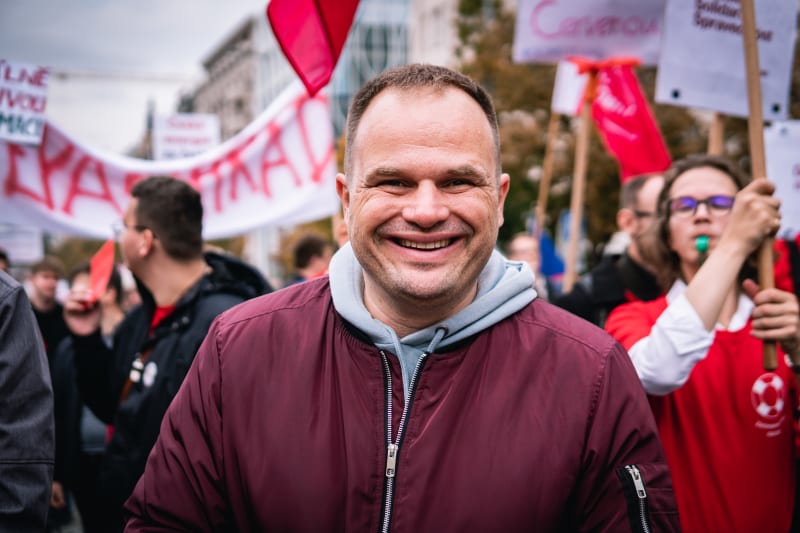 Na demonstraci se objevil i předseda ČSSD Michal Šmarda.