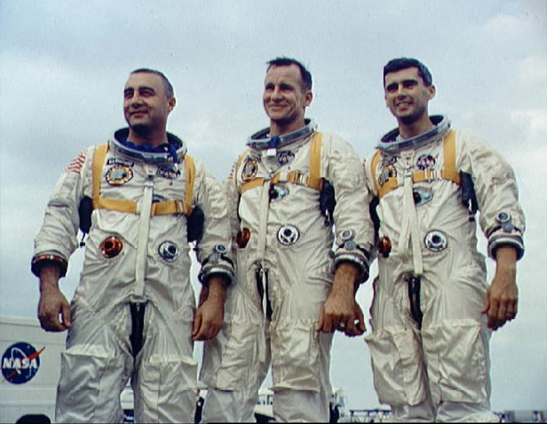 Posádka Apolla 1