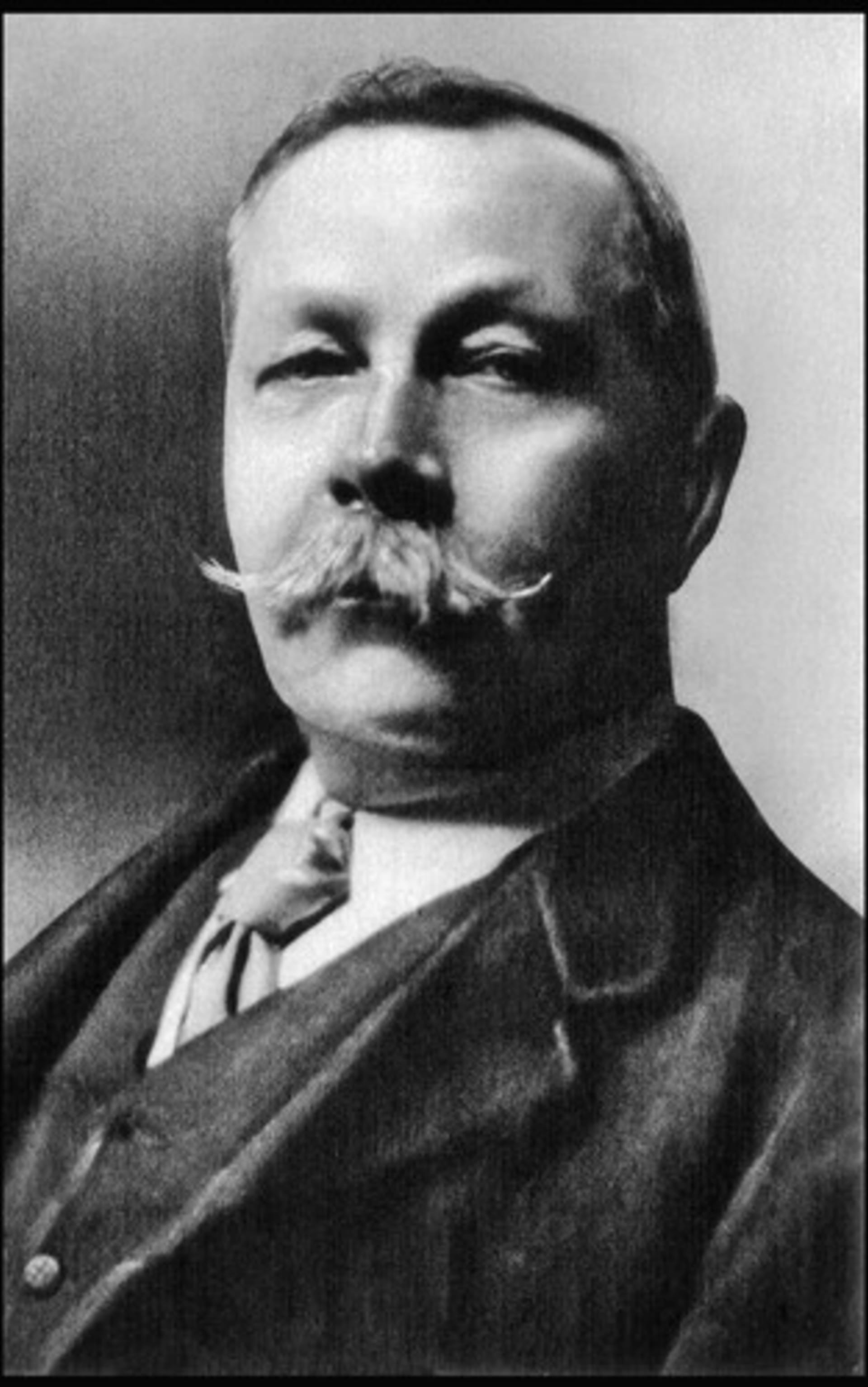 Spisovatel Arthur Conan Doyle dokonce s duchy mluvil