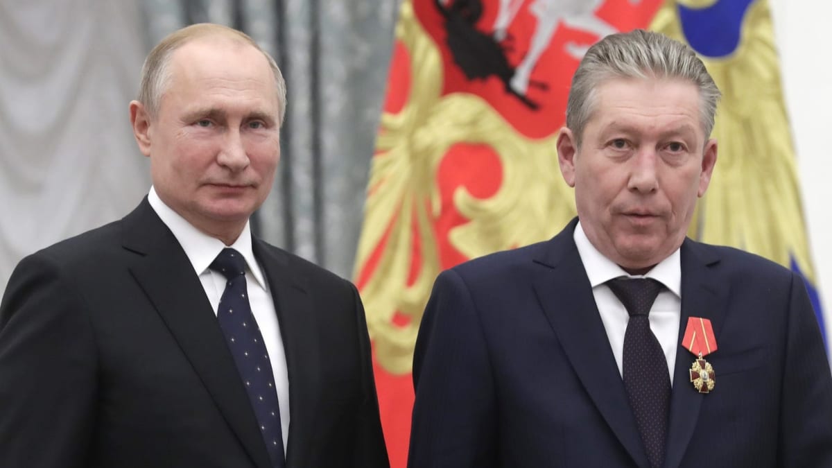 Předseda Lukoilu Ravil Maganov s Vladimirem Putinem (2019) (Ilustrační obrázek)