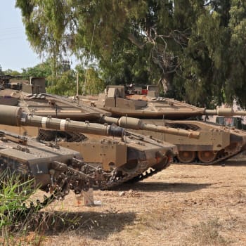 Izraelské tanky Merkava Mark IV