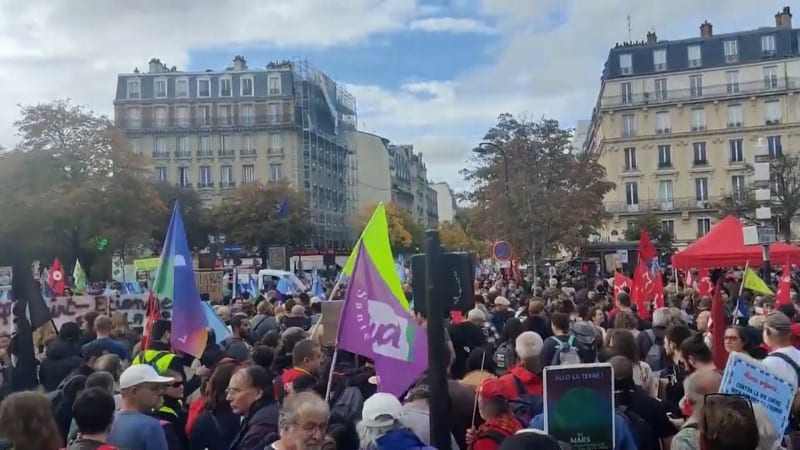 Desetitisíce lidí protestovaly ve Francii.