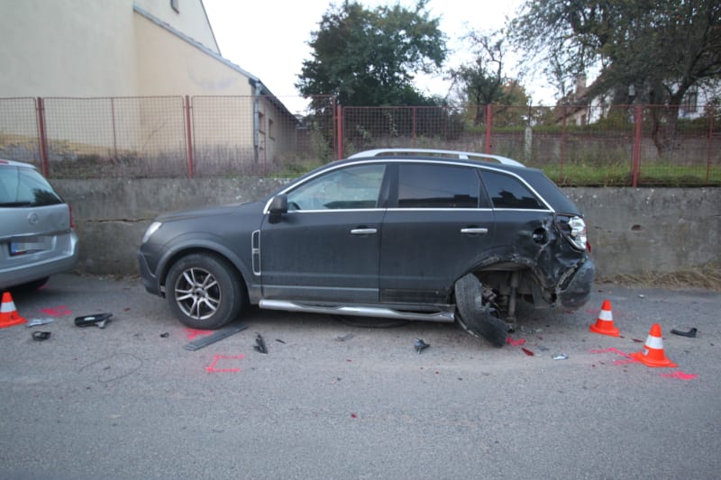 Řidič na Svitavsku naboural tři auta.