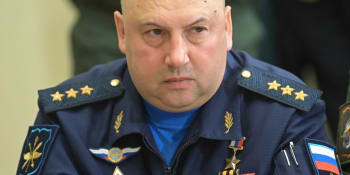 Obávaný šéf ruských sil na Ukrajině promluvil. Možná mě donutí k něčemu těžkému, řekl
