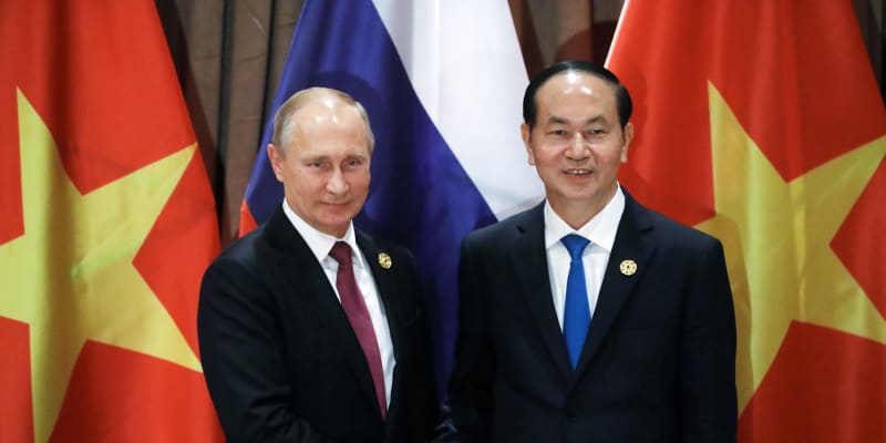 Ruský prezident Vladimir Putin a jeho protějšek Tran Dai Quang v roce 2017