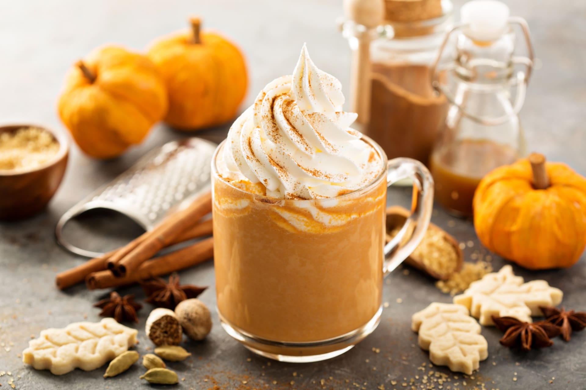 Pumpkin latte k podzimu neodmyslitelně patří