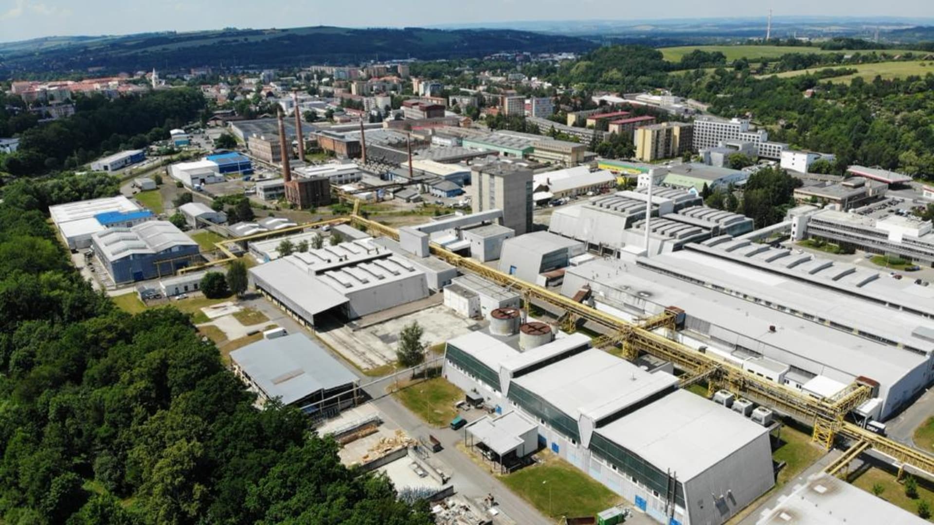 SCHOTT Valmez  Průmyslový areál výrobní společnosti Schott ve Valašském Meziříčí