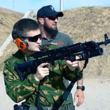 16letý syn Ramzana Kadyrova Achmat se zúčastnil bojů na Ukrajině