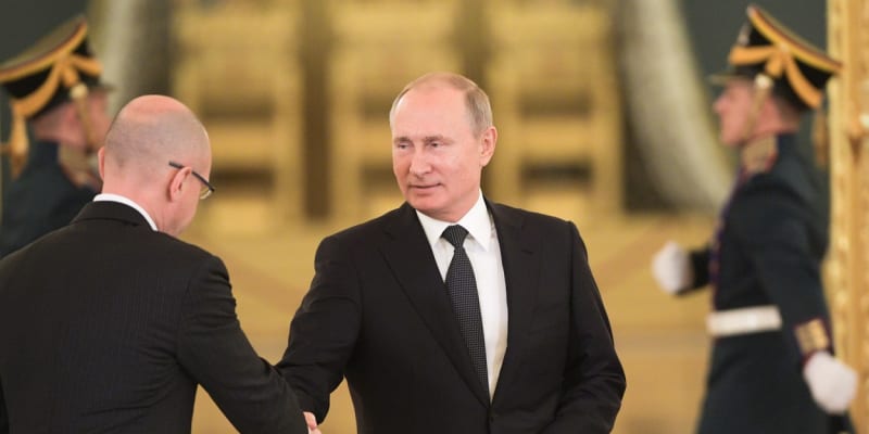 Sergej Kirijenko a Vladimir Putin