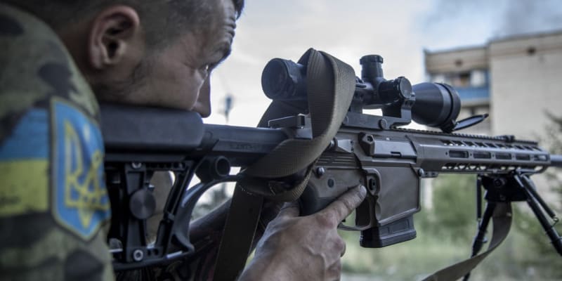 Ukrajinský odstřelovač (Ilustrační foto)