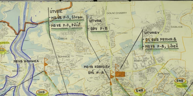 Detail mapy Prahy, na níž je znázorněno možné postižení při jaderném útoku na vltavské přehrady.