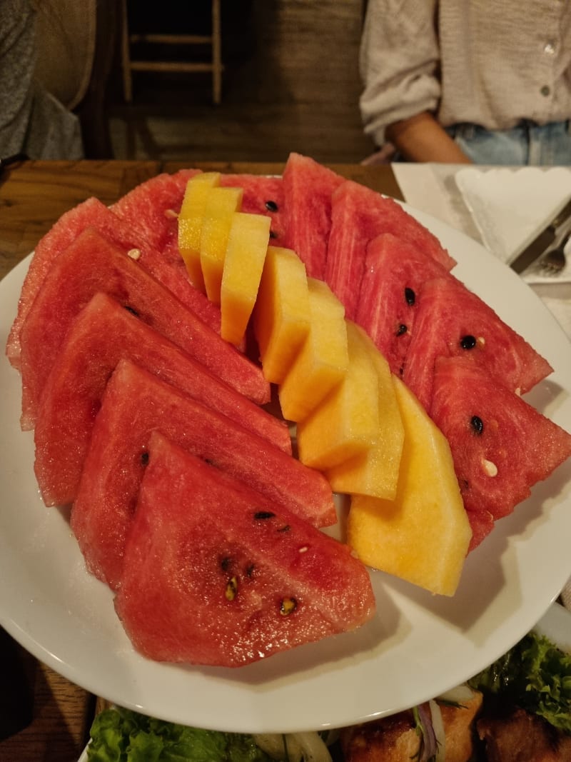 V Gruzii patří mezi oblíbené ovoce i vodní meloun.