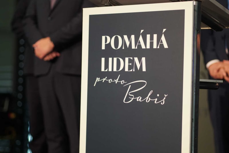„Pomáhá lidem, proto Babiš.“ Tak zní motto prezidentské volební kampaně Andreje Babiše.