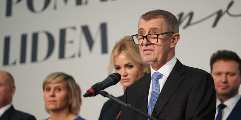 Andrej Babiš (ANO) okomentoval své rozhodnutí kandidovat na prezidenta. (31. října 2022)