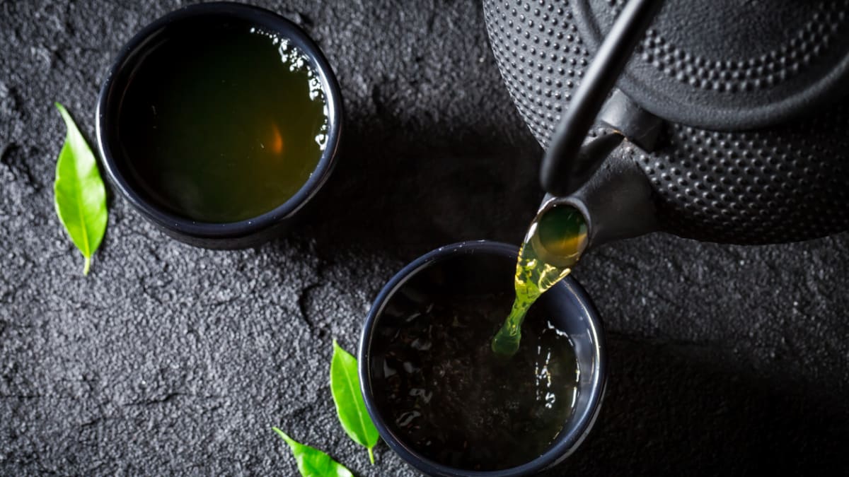Zelený čaj neprochází zásadním procesem oproti černému čaji