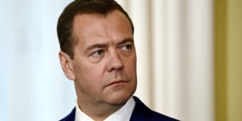 Medveděv: Ukrajinu si musí rozparcelovat Rusko a EU. Jinak se může válka táhnout desetiletí