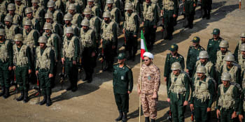 Írán na nás chce zaútočit, tvrdí Saúdská Arábie a hledá pomoc u USA. Teherán se zlobí